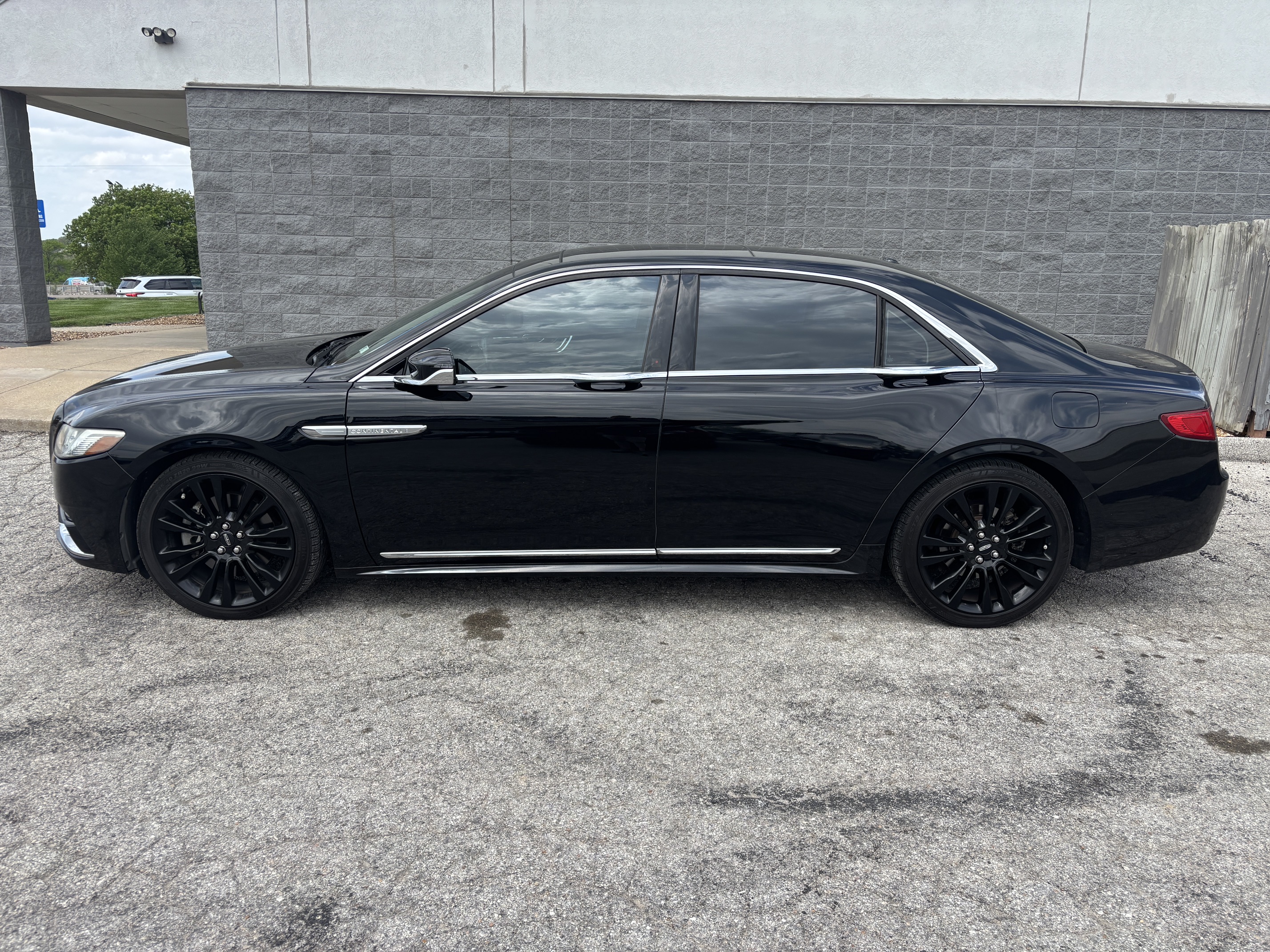 2017 Lincoln Continental